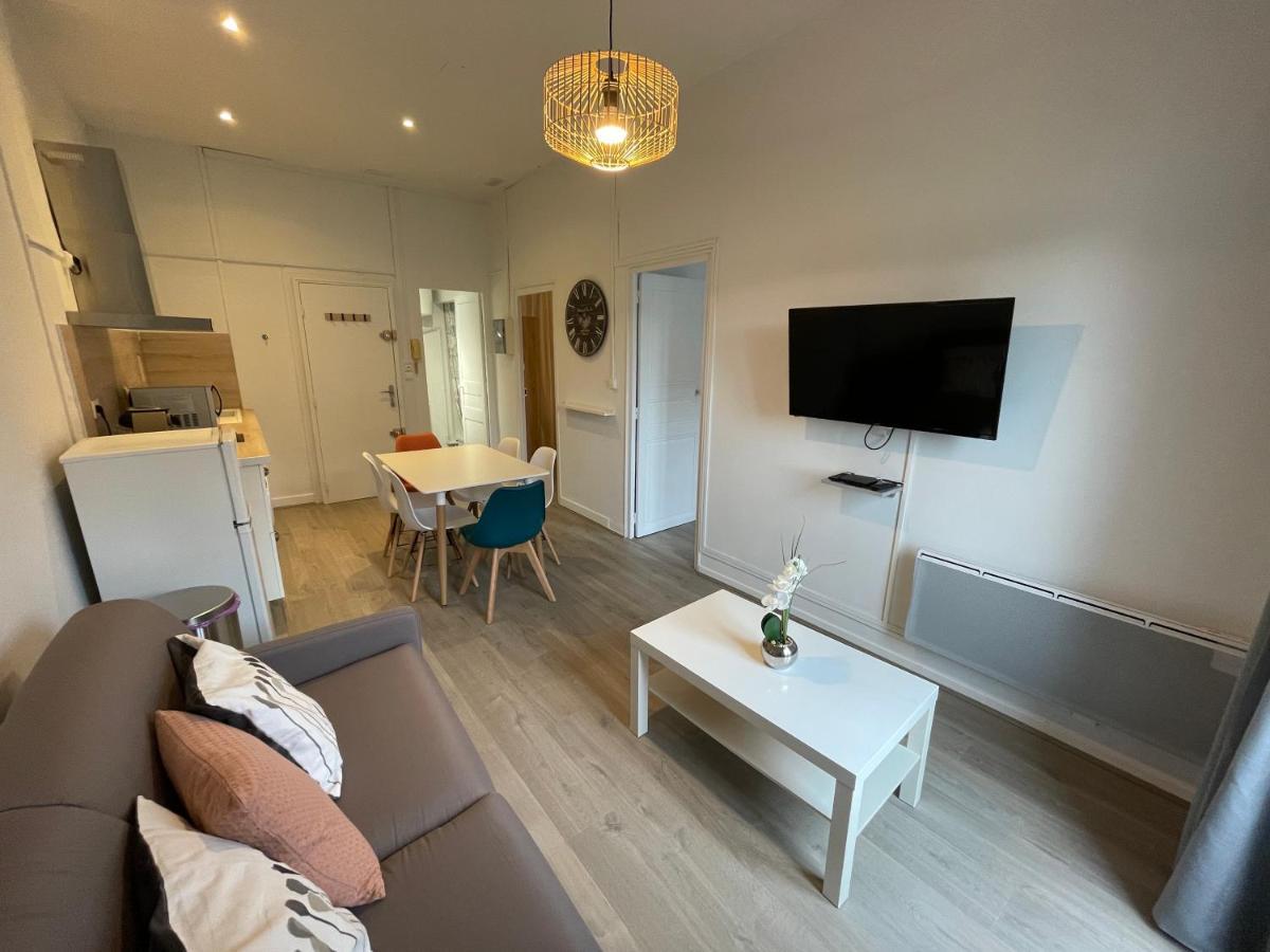 Confortable T3 Proche De La Gare Et Du Polygone Apartment Beziers Exterior photo